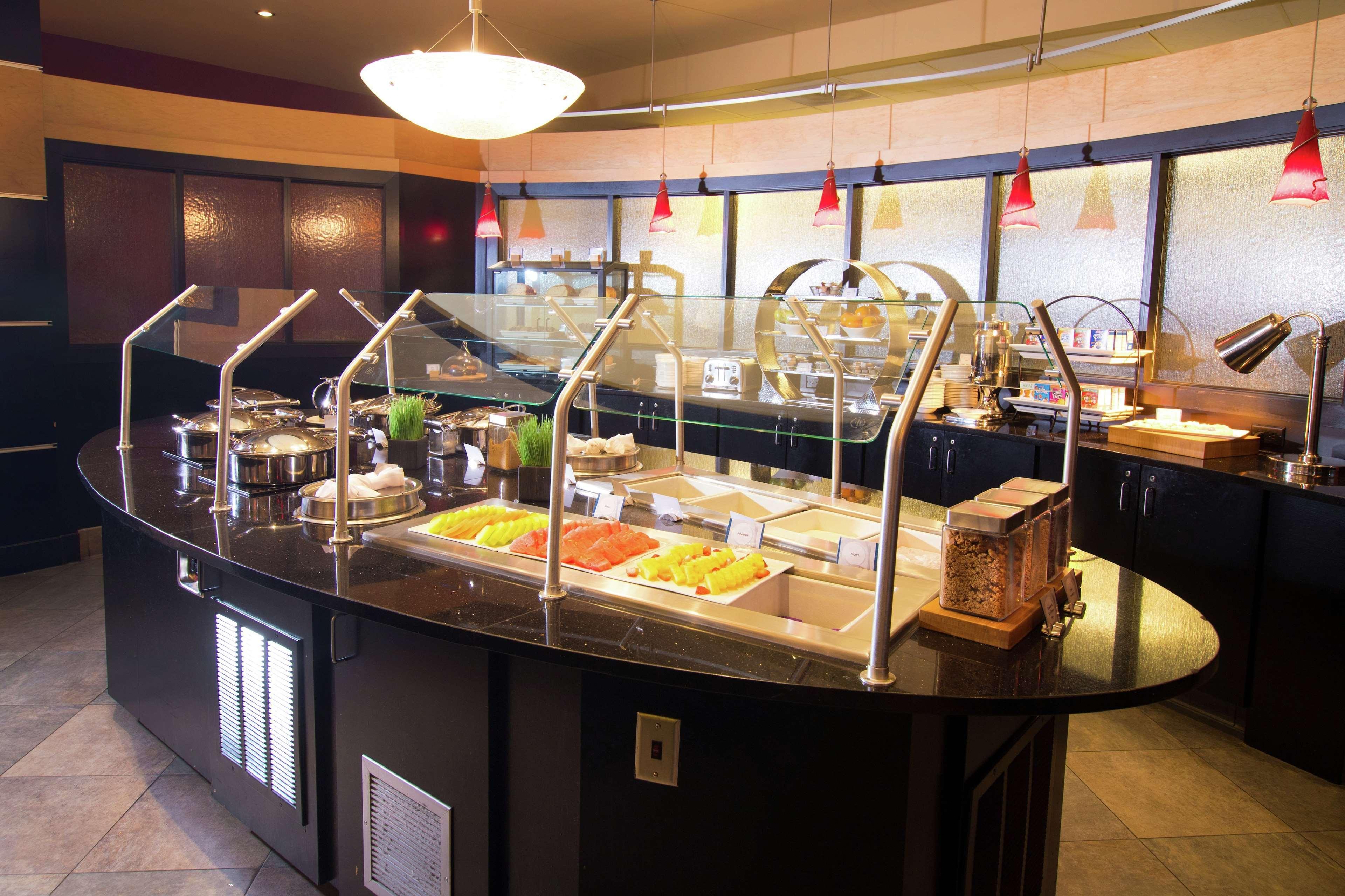 Doubletree Suites By Hilton Hotel Detroit Downtown - Fort Shelby Extérieur photo