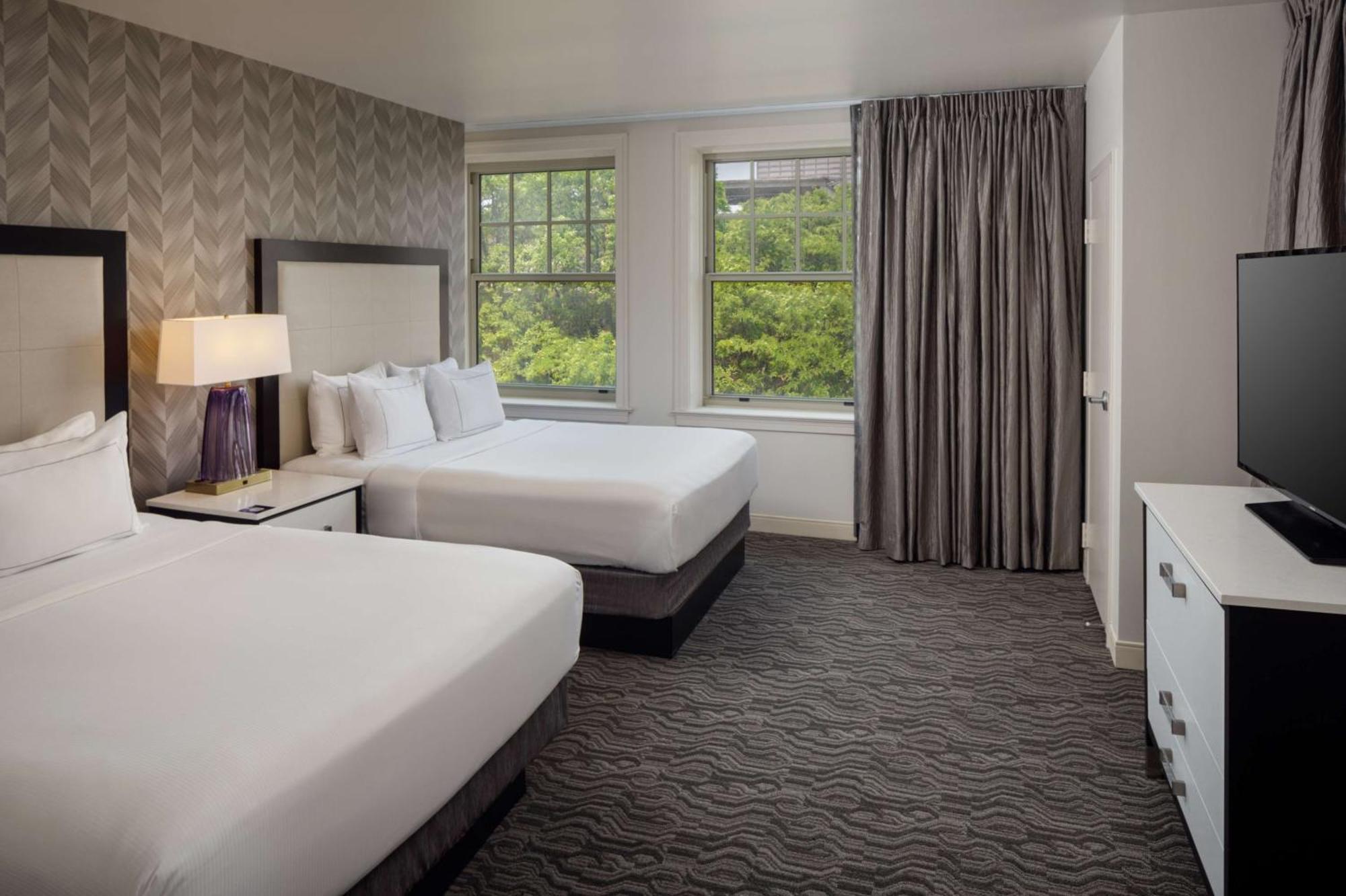 Doubletree Suites By Hilton Hotel Detroit Downtown - Fort Shelby Extérieur photo