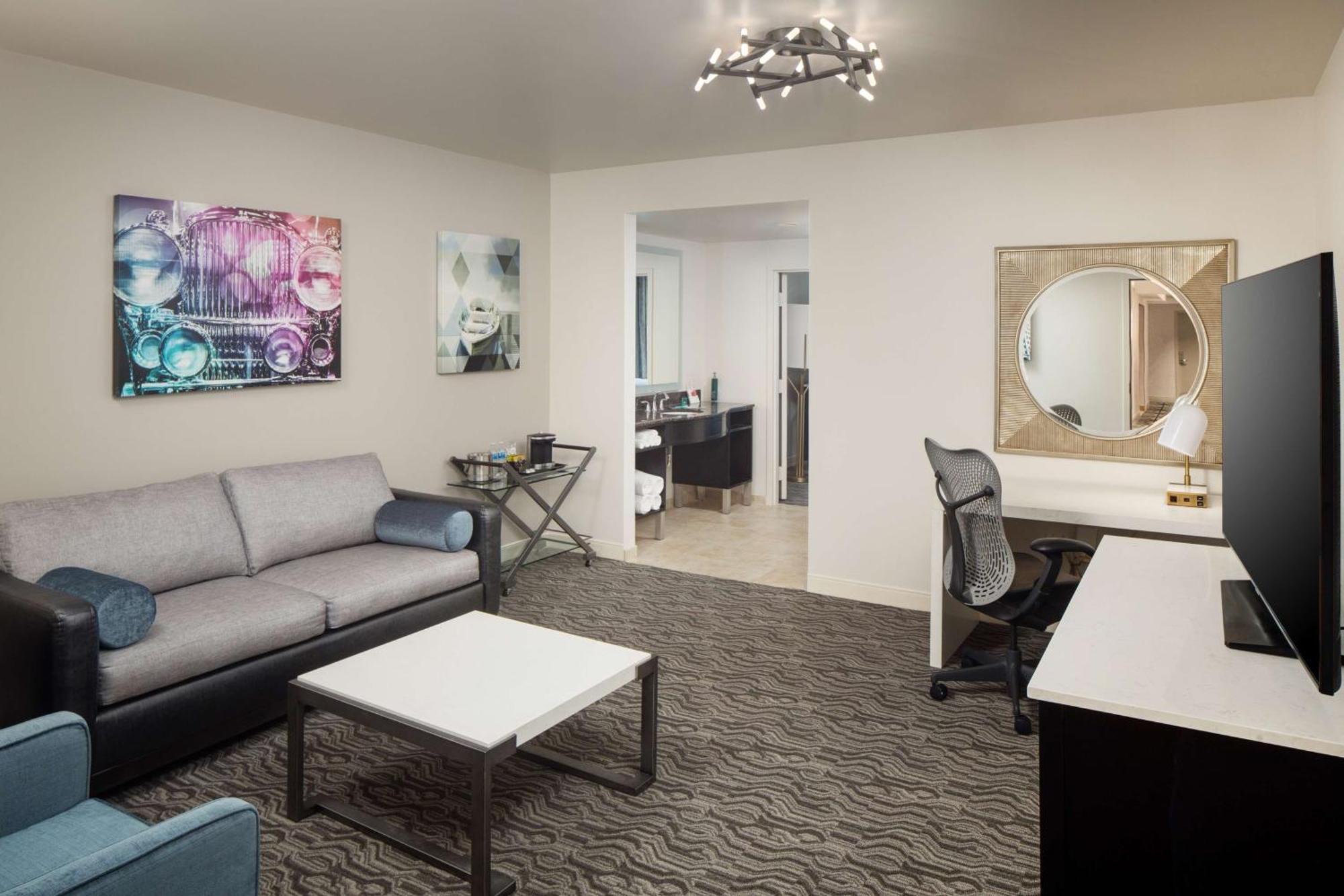 Doubletree Suites By Hilton Hotel Detroit Downtown - Fort Shelby Extérieur photo